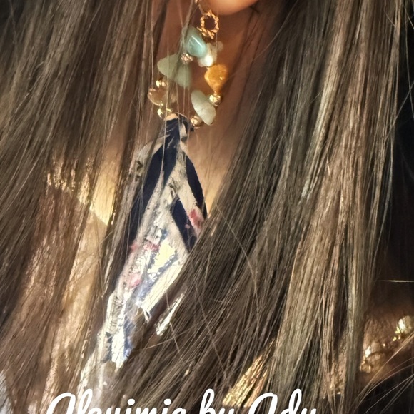 Alquimia Gold and Green Earrings - Picture 6 of 6